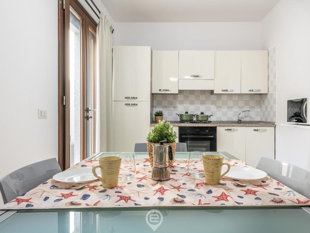 La Corte Apartment Pula Eksteriør billede
