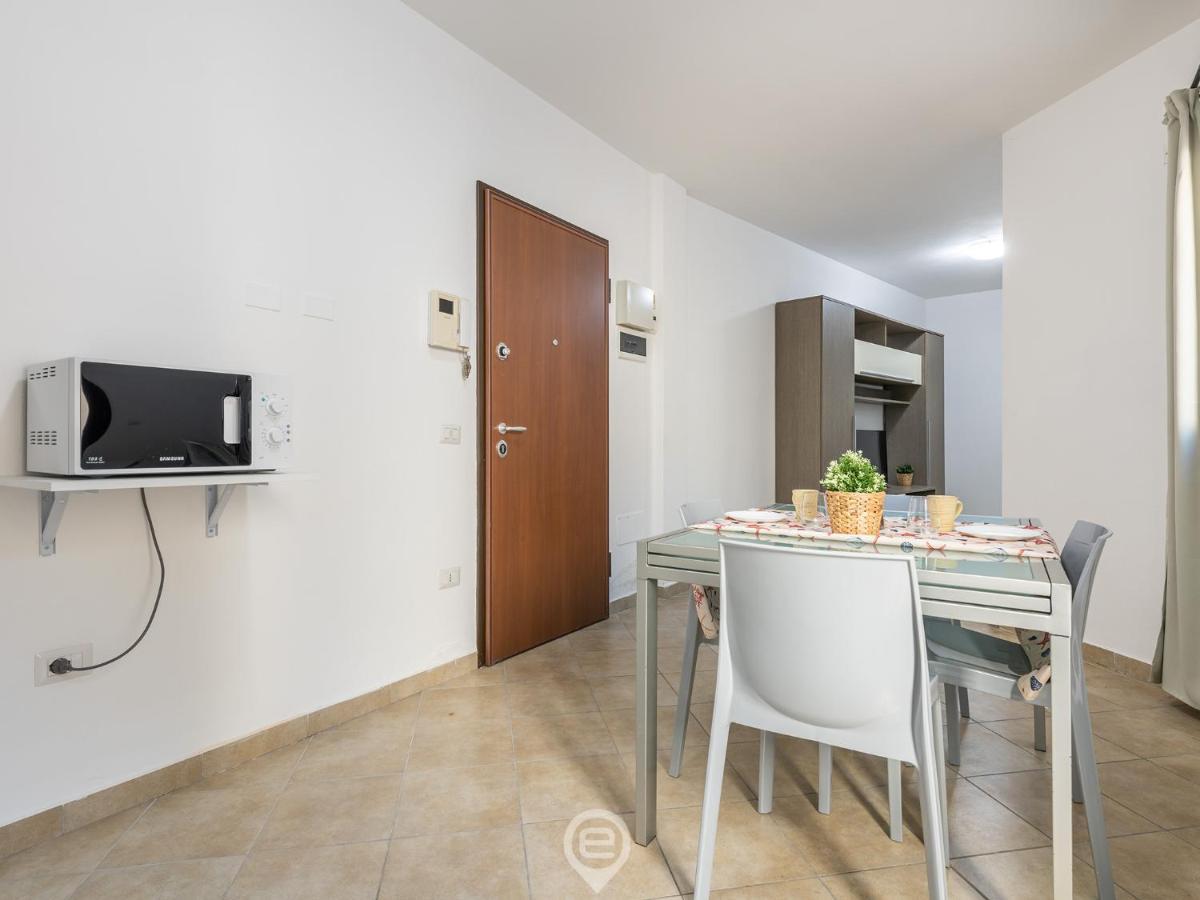 La Corte Apartment Pula Eksteriør billede