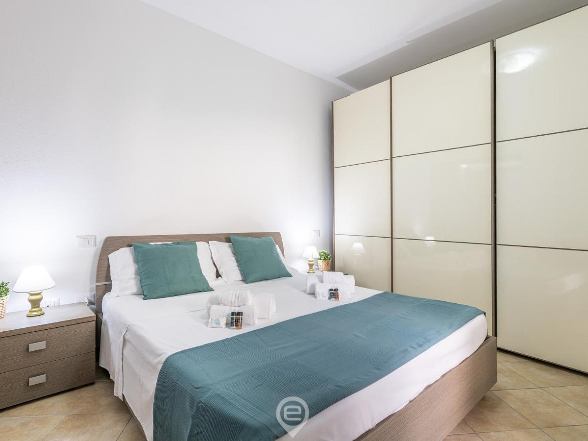 La Corte Apartment Pula Eksteriør billede