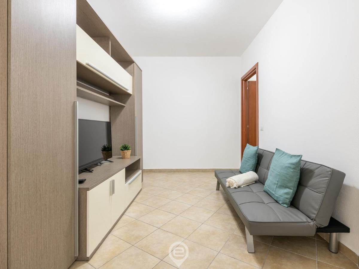 La Corte Apartment Pula Eksteriør billede